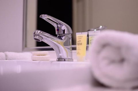 Brighton Serviced Apartments - Great Ocean Road Tourism 4