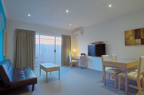 Brighton Serviced Apartments - Great Ocean Road Tourism 2