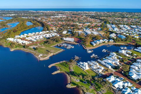 Mandurah Quay Resort - Great Ocean Road Tourism 2