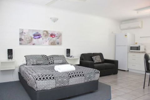 Townsville Holiday Apartments - Great Ocean Road Tourism 6