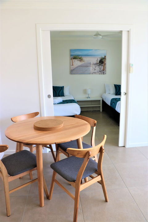 Noosa River Palms - Great Ocean Road Tourism 6
