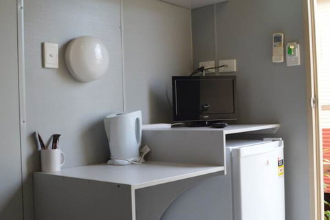 Anchorage Weipa - Great Ocean Road Tourism 5