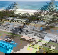 Southern Cross Beachfront Holiday Apartments - Great Ocean Road Tourism