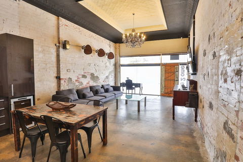 Indulge Apartments - Eighth Street - Great Ocean Road Tourism 1