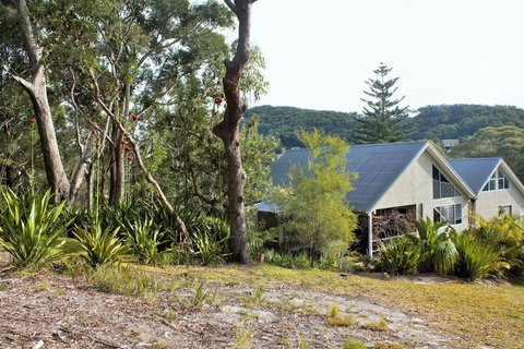 Nelson Bay Bed & Breakfast - Great Ocean Road Tourism 4