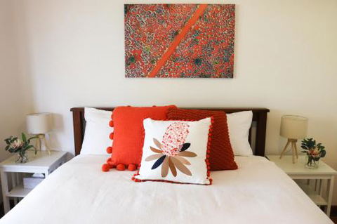 Linger Longer Vineyard Bed & Breakfast - Great Ocean Road Tourism 3