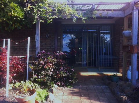 Blueberry B & B - Great Ocean Road Tourism 0
