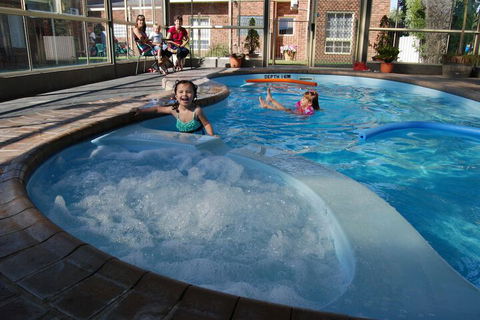 Arkana Motor Inn & Terrace Apartments - Great Ocean Road Tourism 3