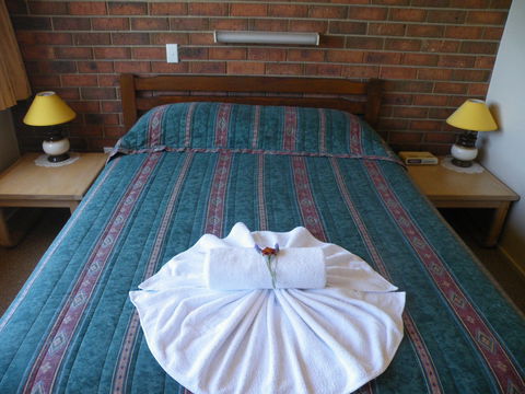 Pacific Heights Holiday Apartments & Munn's Tower House - Great Ocean Road Tourism 5