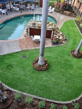 Alatai Holiday Apartments - Great Ocean Road Tourism 3
