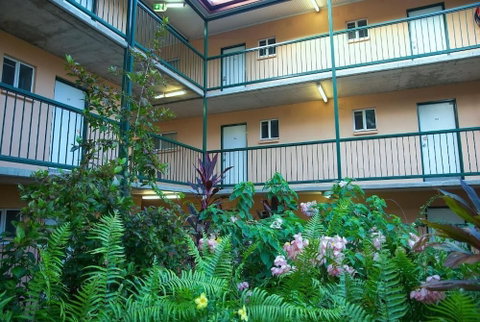 Alatai Holiday Apartments - Great Ocean Road Tourism 2