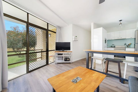 Flynns Beach Apartments 4 41 Pacific Drive - Great Ocean Road Tourism 6