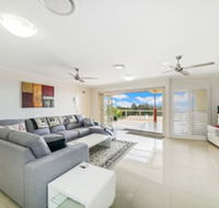 Redcliffe Peninsula Penthouse - Great Ocean Road Tourism