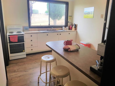 Wantana Cottage Farmstay - Great Ocean Road Tourism 5
