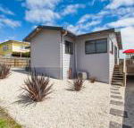 Bircoo Cottage Beach  Golf Getaway - Great Ocean Road Tourism