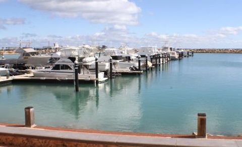 Geraldton Holiday Unit With Free Netflix - Great Ocean Road Tourism 5