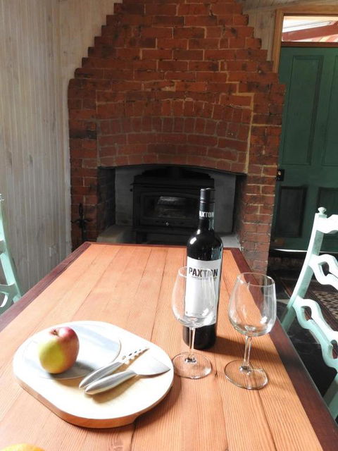 Cooks Cottage - Great Ocean Road Tourism 4