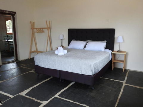 Cooks Cottage - Great Ocean Road Tourism 5