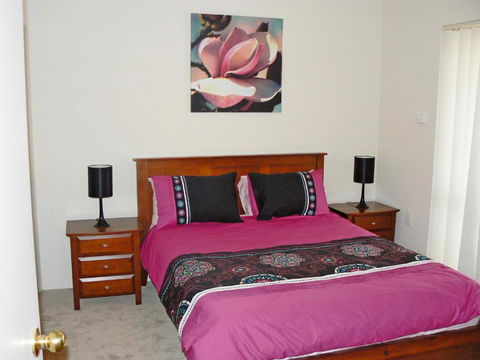 Geraldton Luxury Retreat 2 With Free Netflix - Great Ocean Road Tourism 4