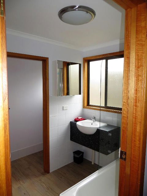 Orford Prosser Holiday Units - Great Ocean Road Tourism 3