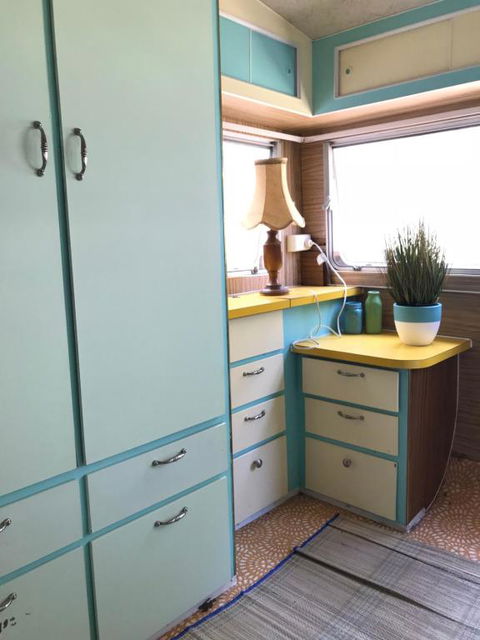 Mornington Peninsula Retro Caravans - Great Ocean Road Tourism 3