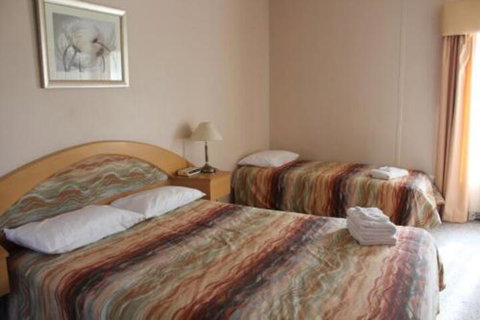 Golden Rivers Holiday Apartments - Great Ocean Road Tourism 6