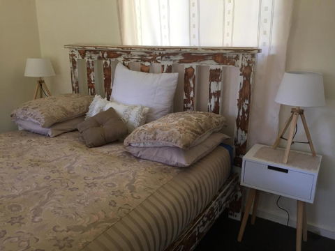 A Peaceful Cabin In The Country - Great Ocean Road Tourism 6