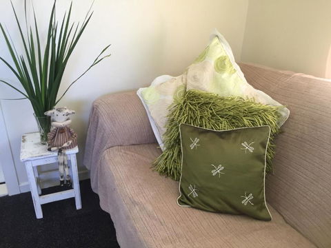A Peaceful Cabin In The Country - Great Ocean Road Tourism 5