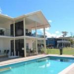La Riviera - Great Ocean Road Tourism 0