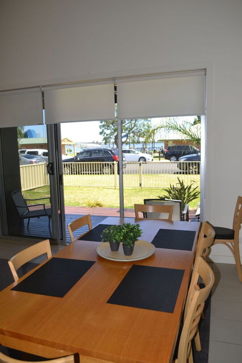 Grange Water View Yarrawonga - Great Ocean Road Tourism 5