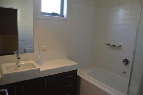 Family Friendly Unit - Great Ocean Road Tourism 5