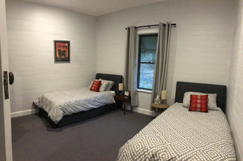 Bobbys Country Rental - Great Ocean Road Tourism 1