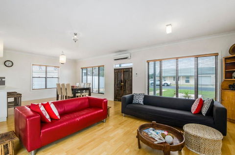 Zaahira House - Great Ocean Road Tourism 4