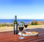 High Tide Wallaroo Beachfront Property Pet Friendly - Great Ocean Road Tourism