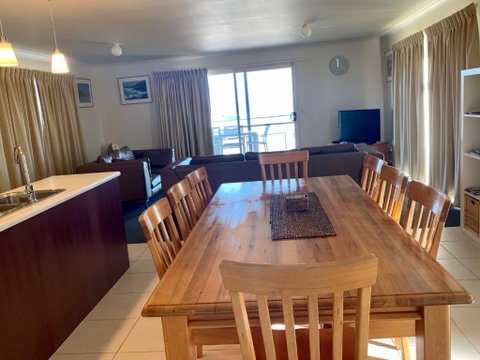Bayview Beach House Apartment No 1 - Great Ocean Road Tourism 5