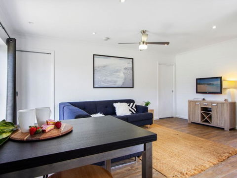 Sand Dunes House & Cabin Accommodation - Great Ocean Road Tourism 6