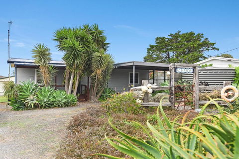 Millys At Middleton Pet Friendly - Great Ocean Road Tourism 5