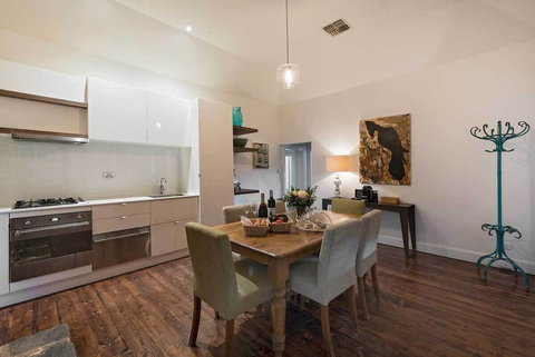 Jacobs Estate Cottage - Great Ocean Road Tourism 5