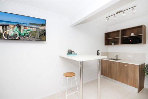 STUNNING HOME WITH SPECTACULAR VIEWS & CLOSE TO THE BEACH - Great Ocean Road Tourism 5
