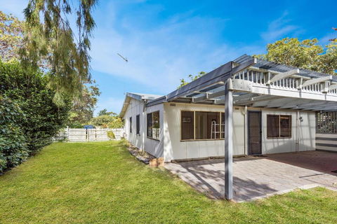 Kambera Pet Friendly Cottage On Raymond Island - Great Ocean Road Tourism 6