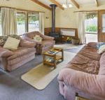 Cedar Cottage Close to water  pet friendly - Great Ocean Road Tourism