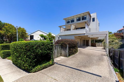 Wake Up To Ocean Views In Stylish Comfort - Great Ocean Road Tourism 7