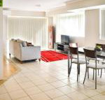 Beachside 4 with Airconditioning  Spa Bath - Great Ocean Road Tourism