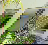 Angourie Blue Unit 2 - Great Ocean Road Tourism