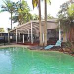 FABULOUS HOLIDAY HIDEAWAY COOLUM BEACH - Great Ocean Road Tourism 0