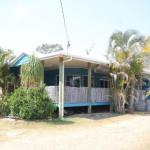 CASTAWAY BEACH HOUSE - Great Ocean Road Tourism 0