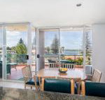Castillo Del Mar 10 Lake View Roof Terrace with Spa - Great Ocean Road Tourism