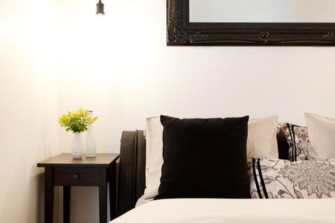 Industrial Central Apartment Shop 8 - Great Ocean Road Tourism 1