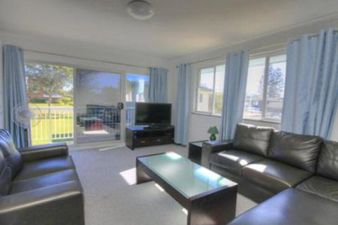 45 Wharf Street Whole House - Great Ocean Road Tourism 0