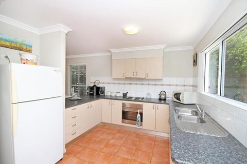 FANTASTIC HOLIDAY UNIT In A PERFECT LOCATION - Great Ocean Road Tourism 6